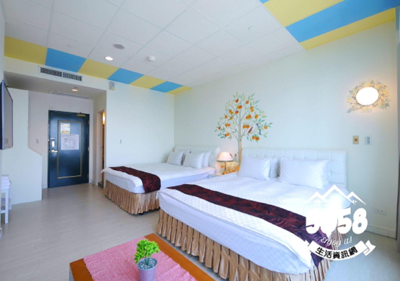 85 Eagle Hotel Kaohsiung Extérieur photo